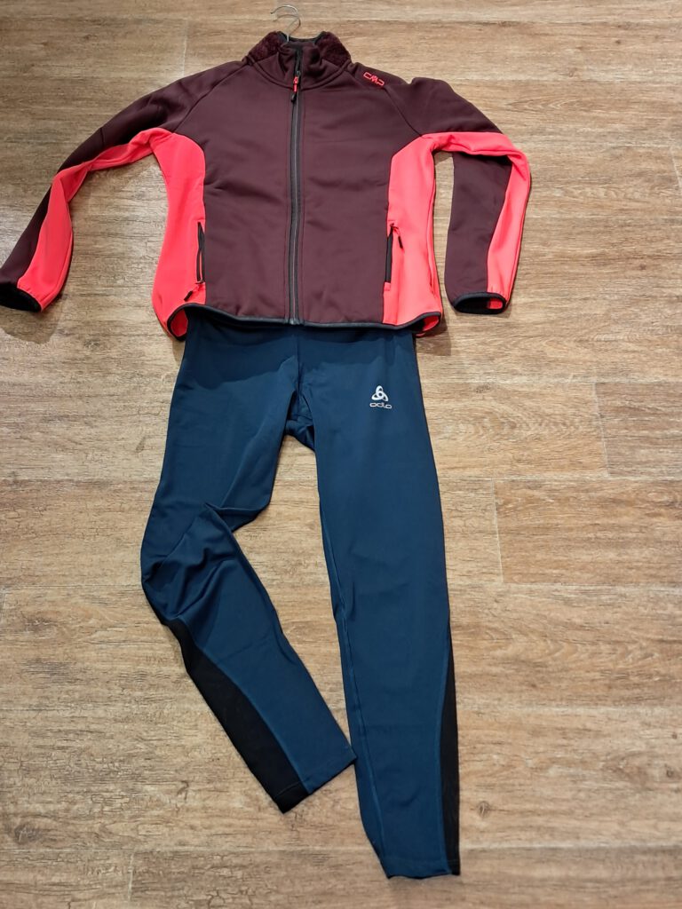 Oben rot, unten blau