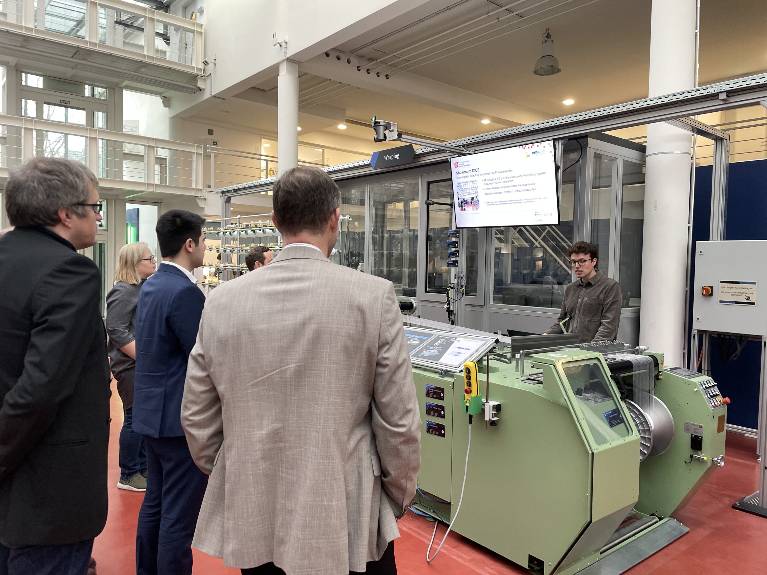 Datentransparenz, Zugriff und Austausch für Textil-Unternehmen