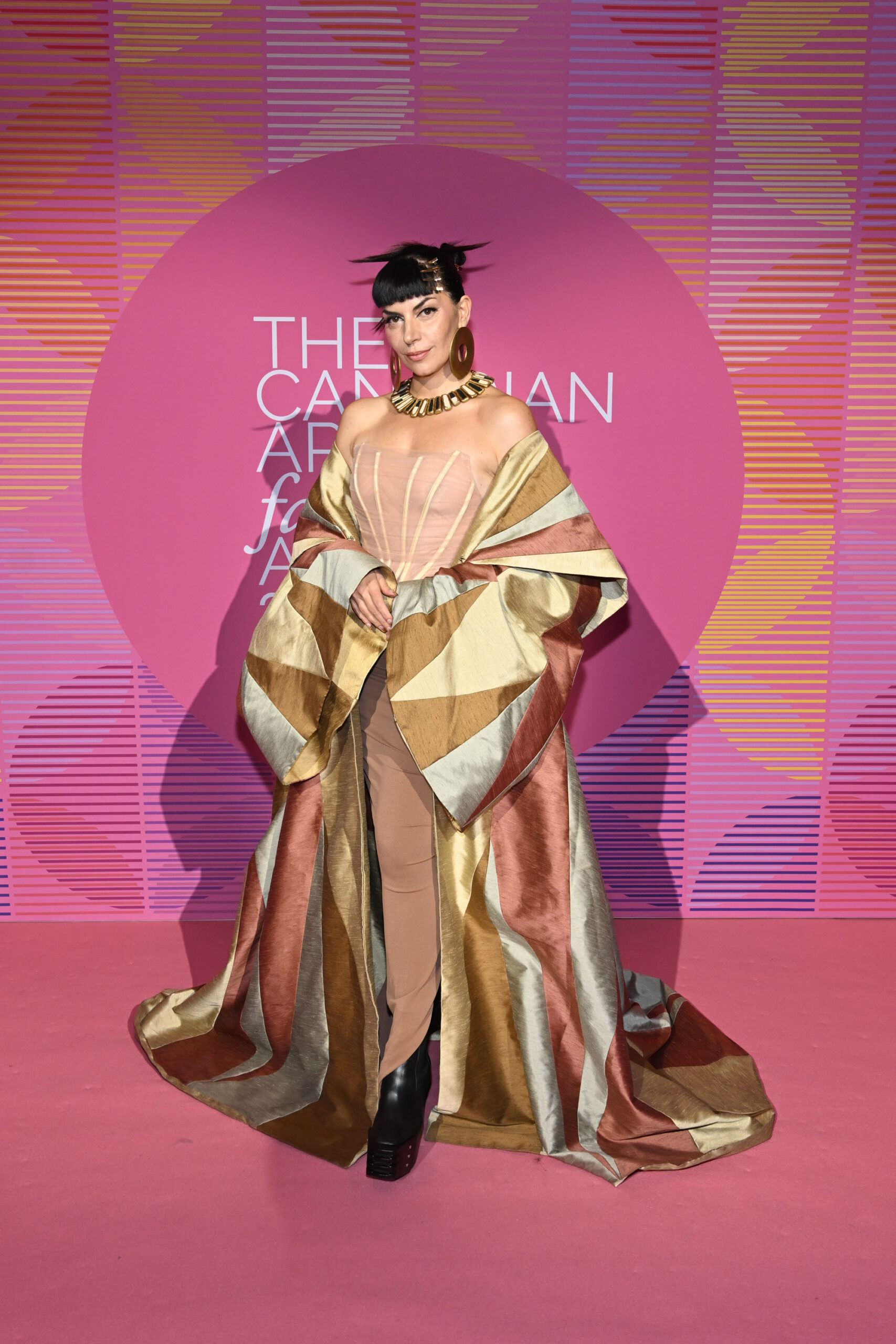 Neo.Fashion.2026